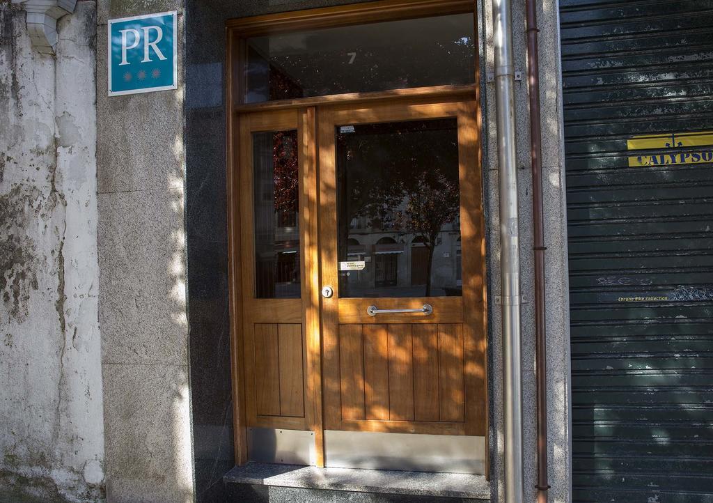 Hostal A Pedra Vigo Eksteriør bilde